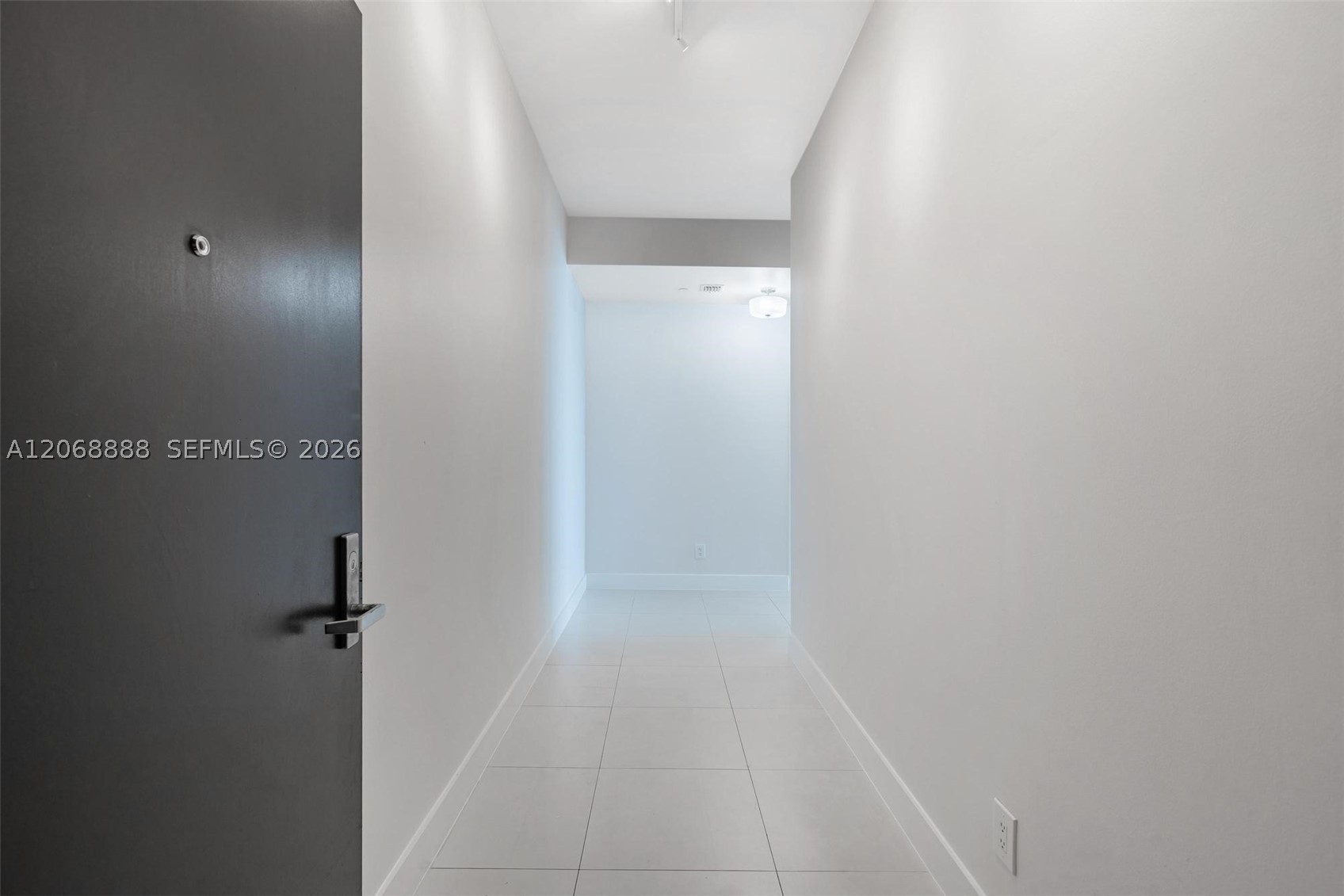 888 Biscayne Blvd #4804, Miami FL 33132
