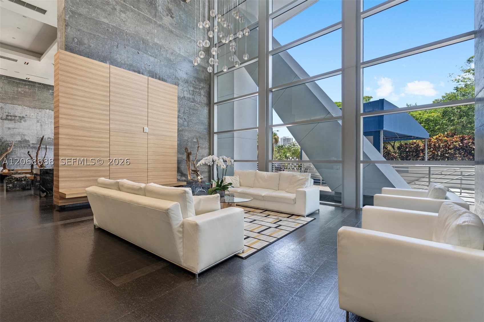 888 Biscayne Blvd #4804, Miami FL 33132