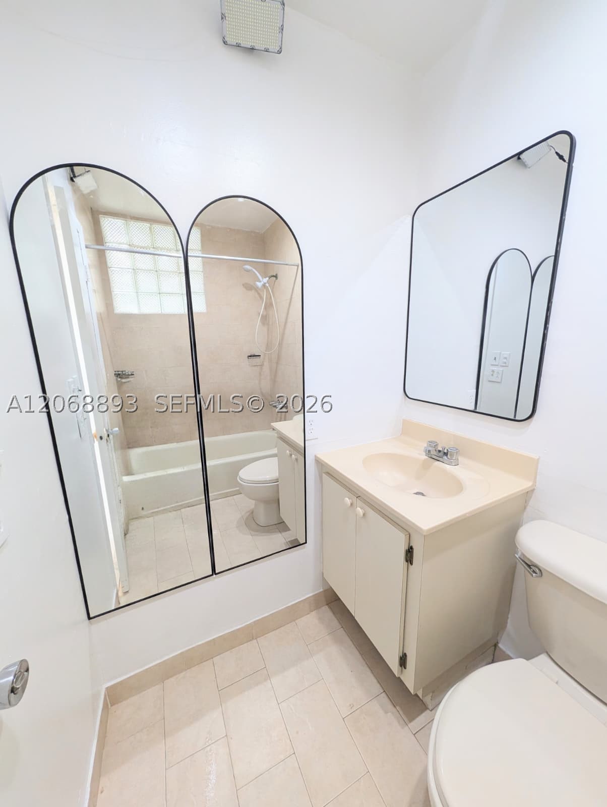 21 SW 109th Ave #B5, Sweetwater FL 33174