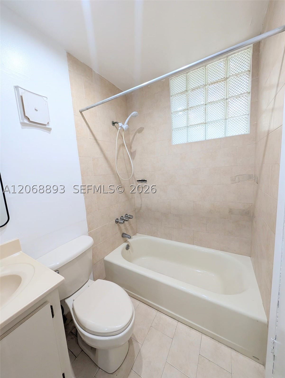 21 SW 109th Ave #B5, Sweetwater FL 33174