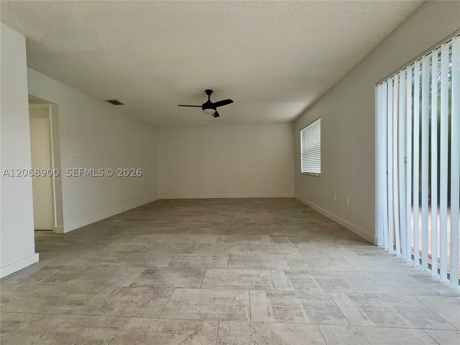 12614 NW 12th Ct, Sunrise FL 33323