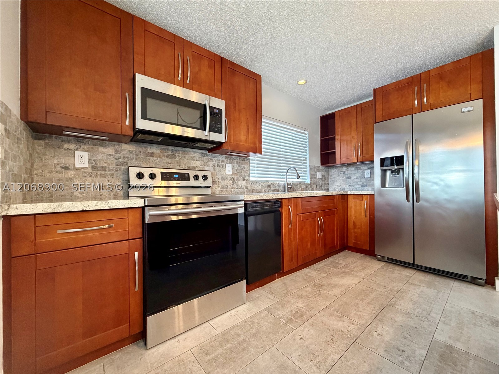 12614 NW 12th Ct, Sunrise FL 33323