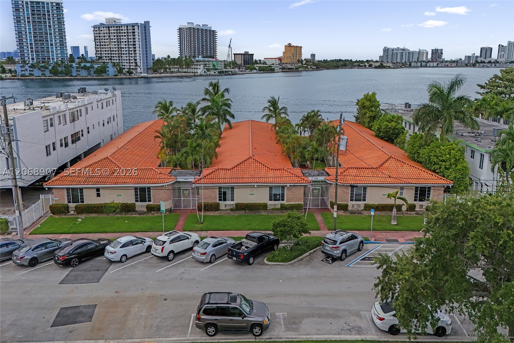 2170 Bay Dr #3-22, Miami Beach FL 33141