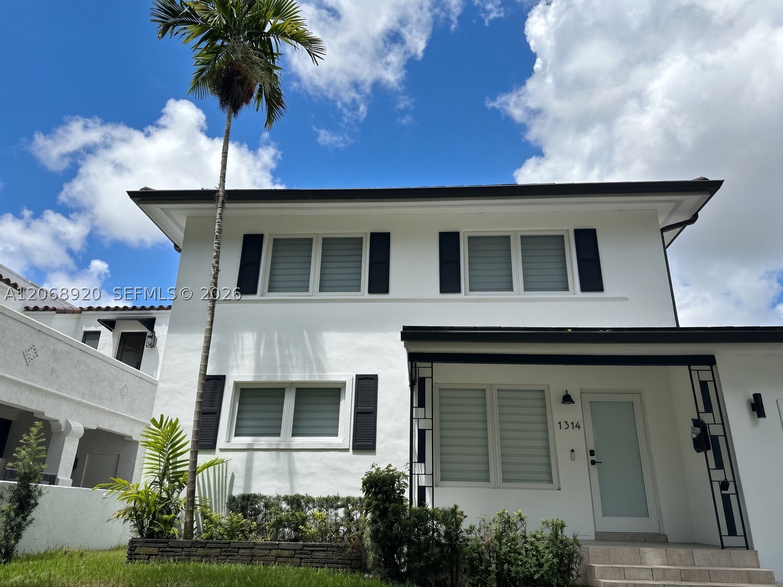 #<MlsListing:0x00007f7416b29da0>