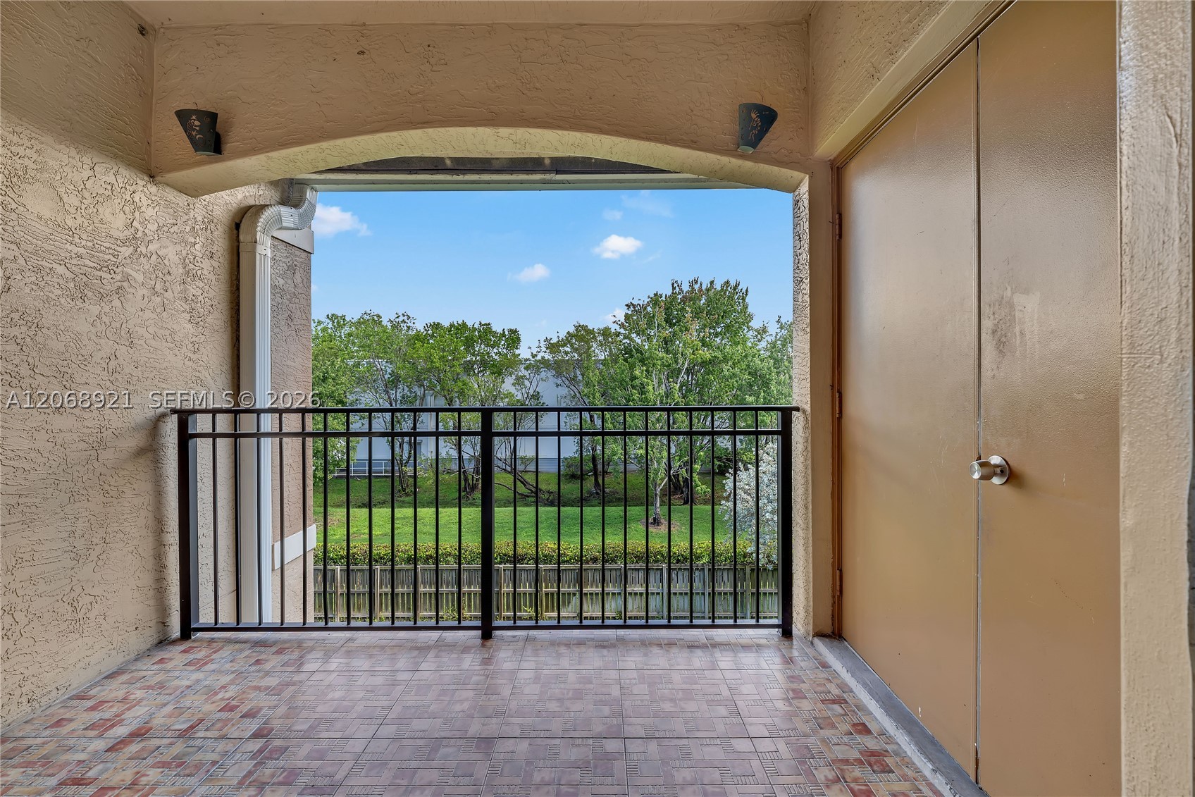 11601 SW 2nd St #21308, Pembroke Pines FL 33025
