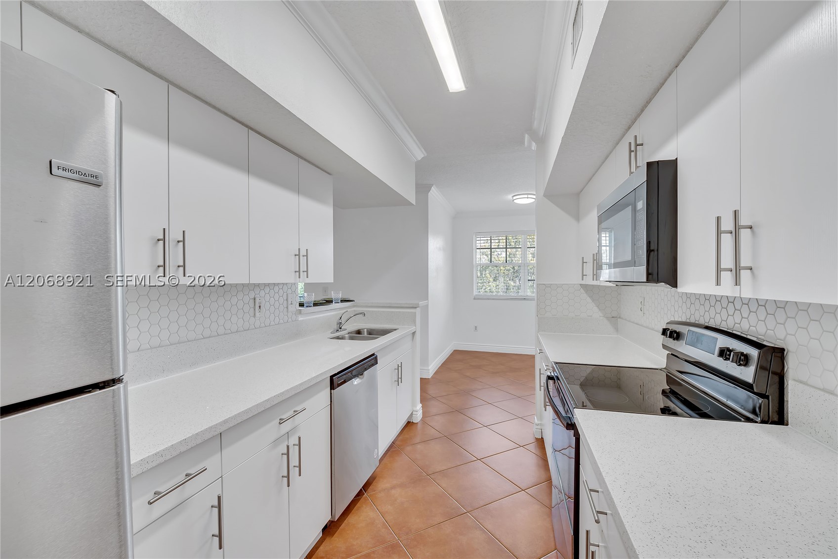 11601 SW 2nd St #21308, Pembroke Pines FL 33025