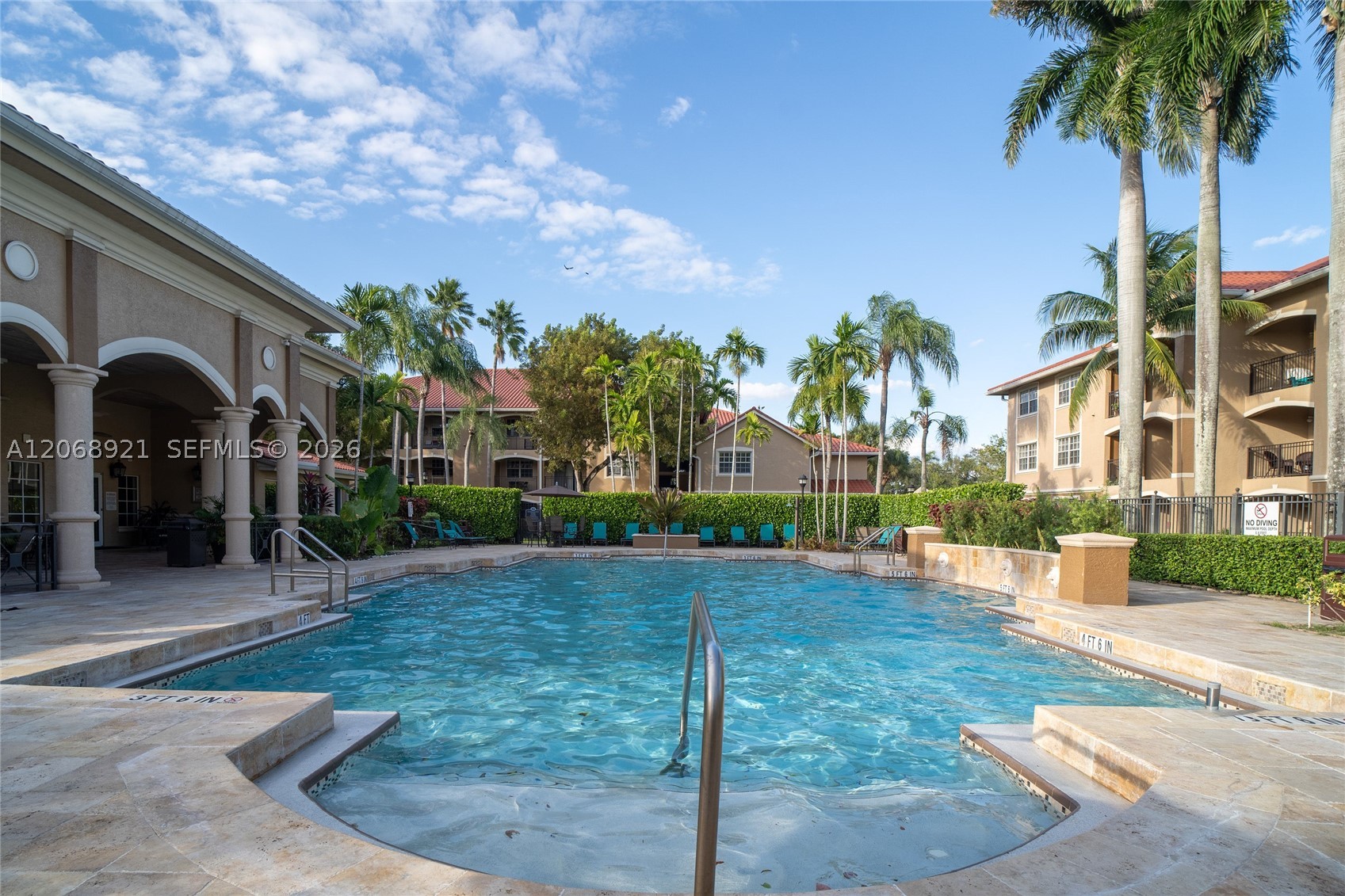 11601 SW 2nd St #21308, Pembroke Pines FL 33025
