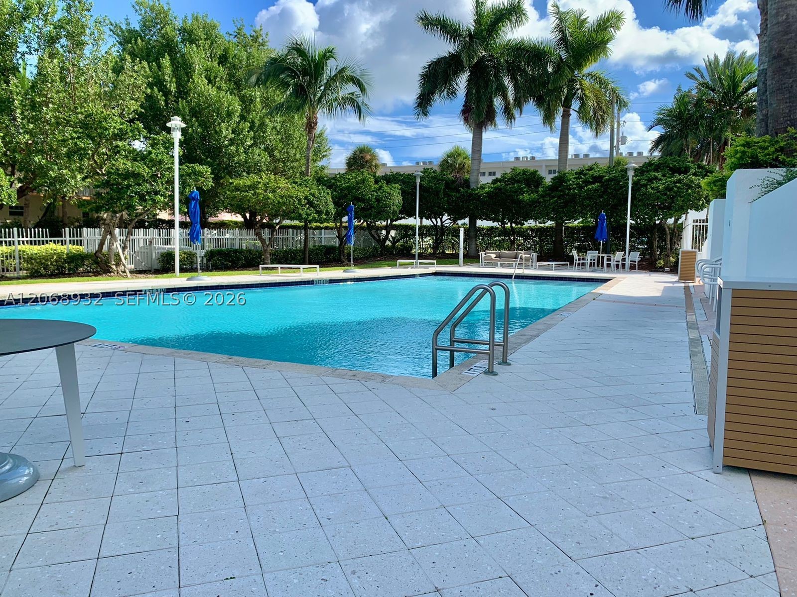 7900 Harbor Island Dr #608, North Bay Village FL 33141