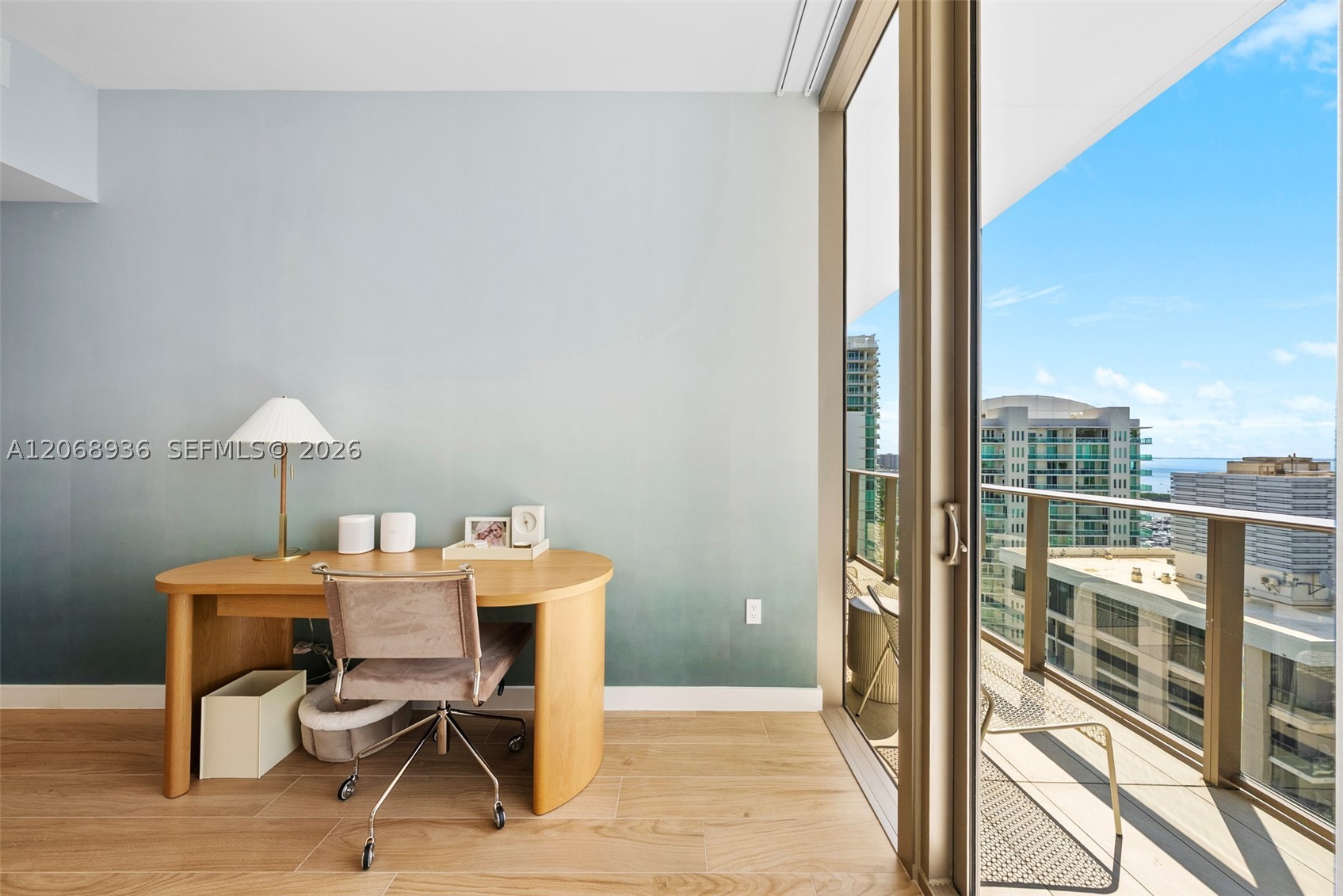 2678 Tigertail Ave #1806, Miami FL 33133