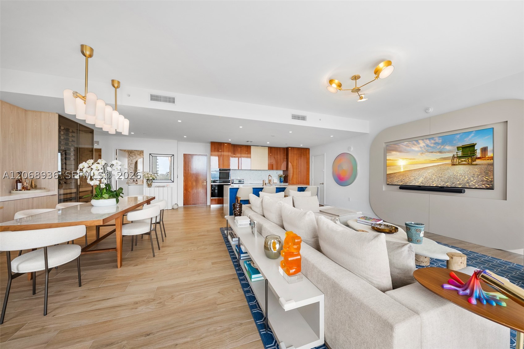 2678 Tigertail Ave #1806, Miami FL 33133