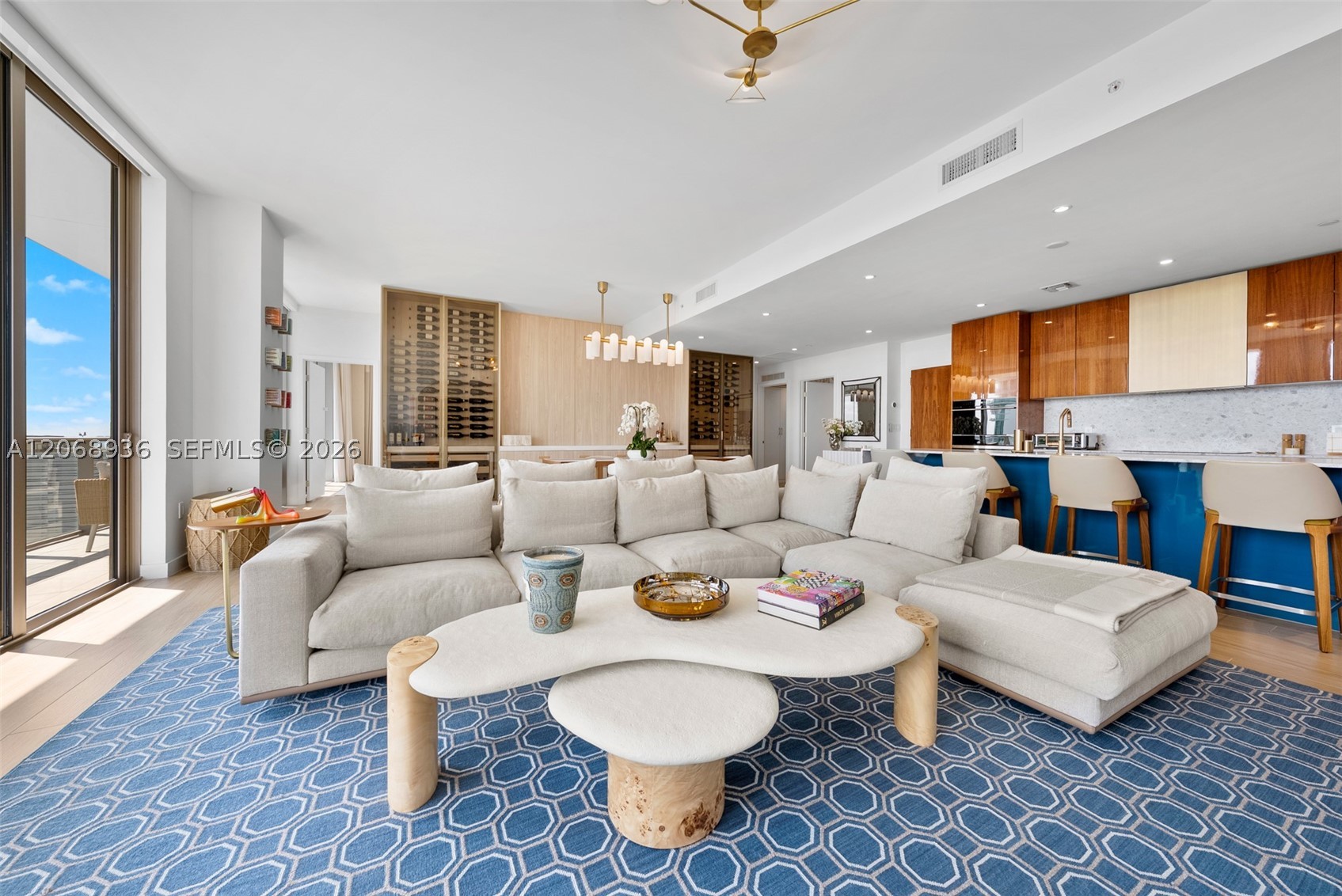 2678 Tigertail Ave #1806, Miami FL 33133