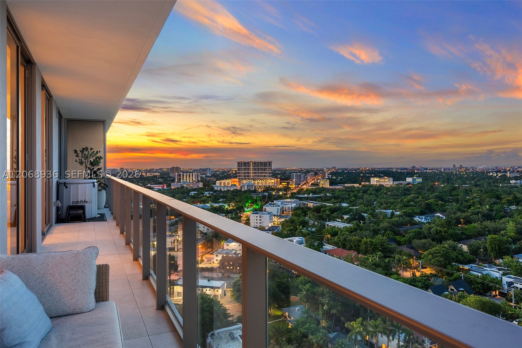 2678 Tigertail Ave #1806, Miami FL 33133