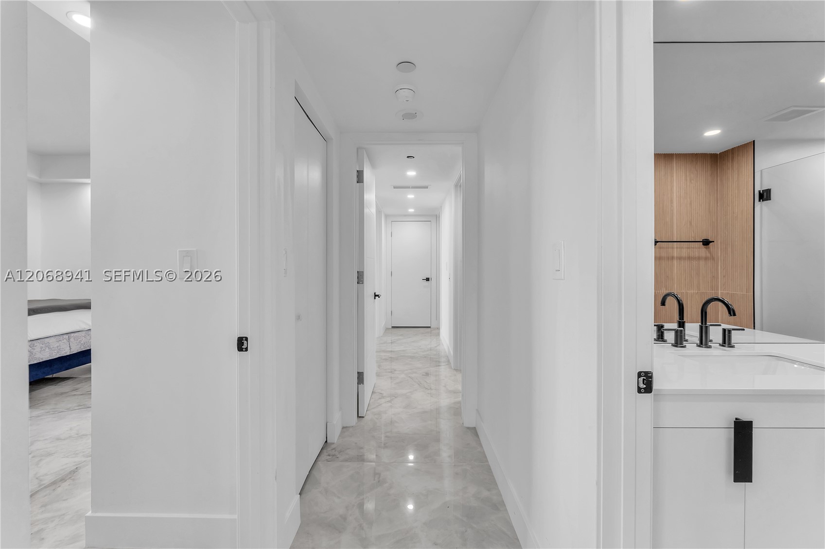 19355 Turnberry Way #14D, Aventura FL 33180