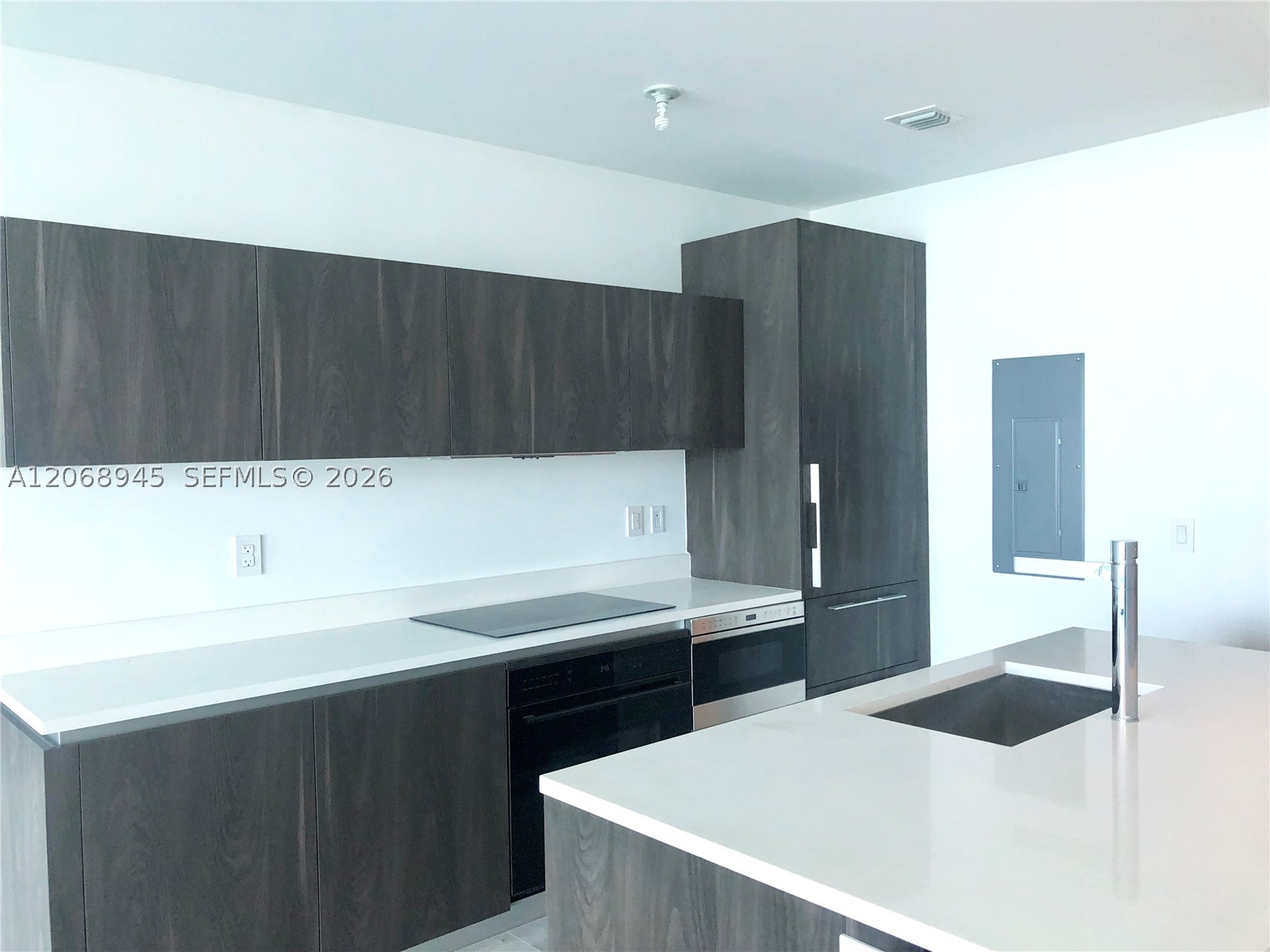 480 NE 31st St #4806, Miami FL 33137