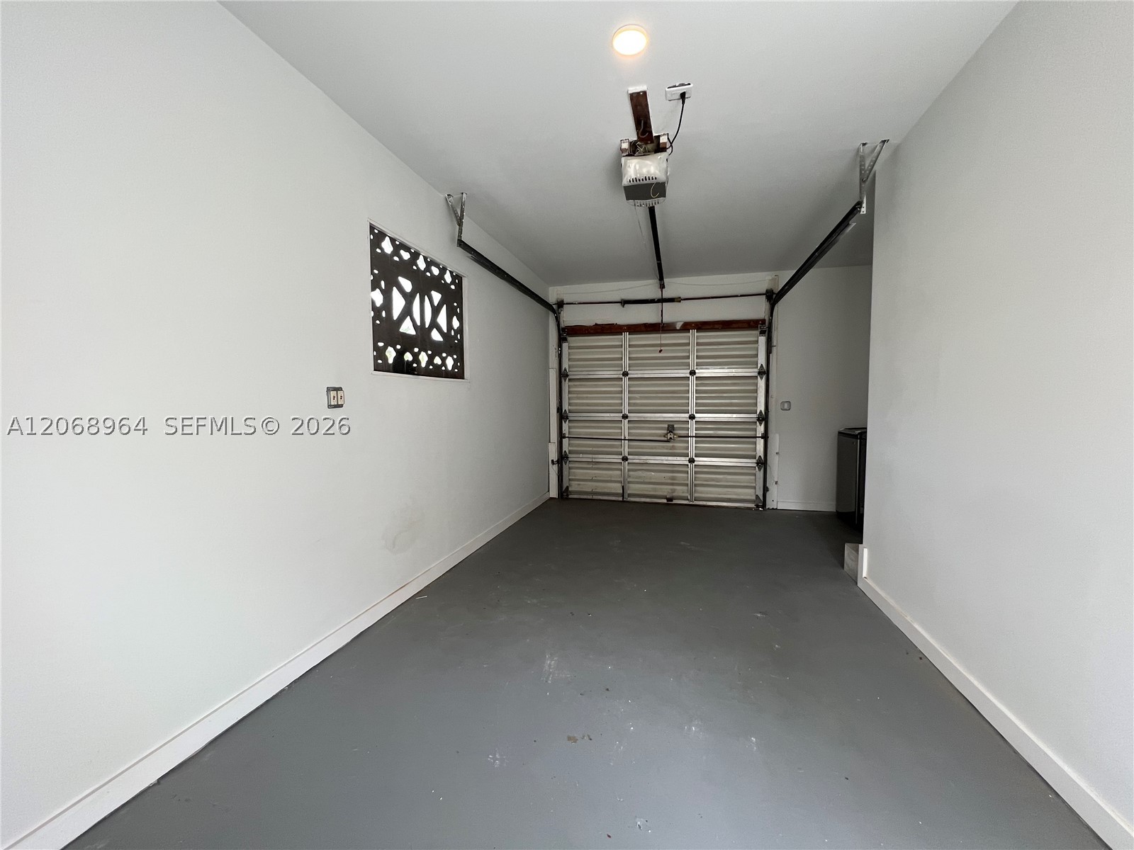 850 NE 127th St, North Miami FL 33161