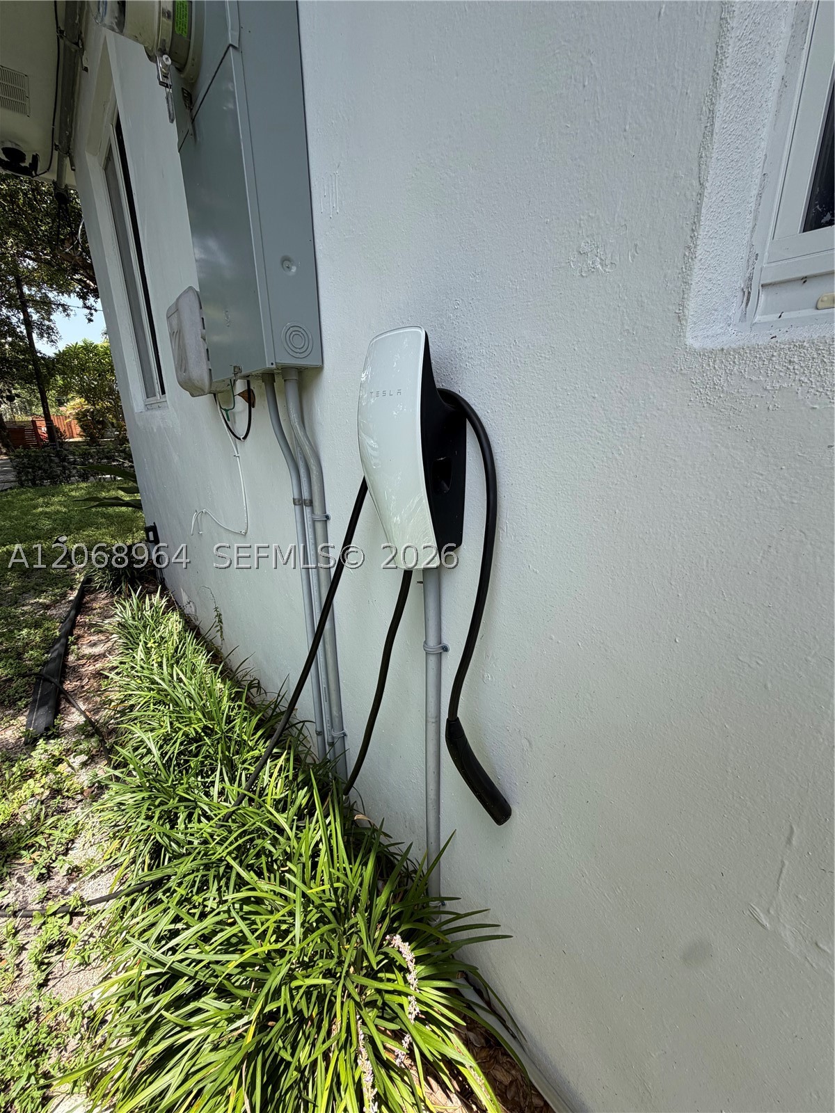 850 NE 127th St, North Miami FL 33161