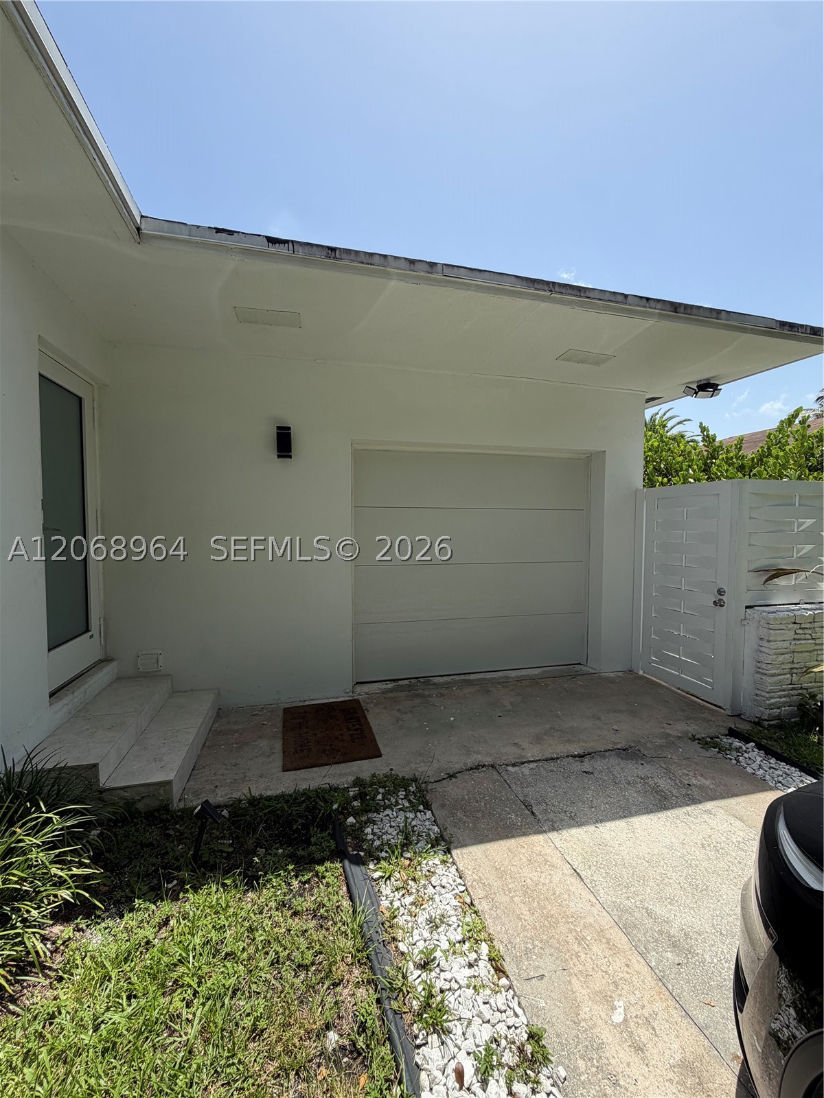 850 NE 127th St, North Miami FL 33161