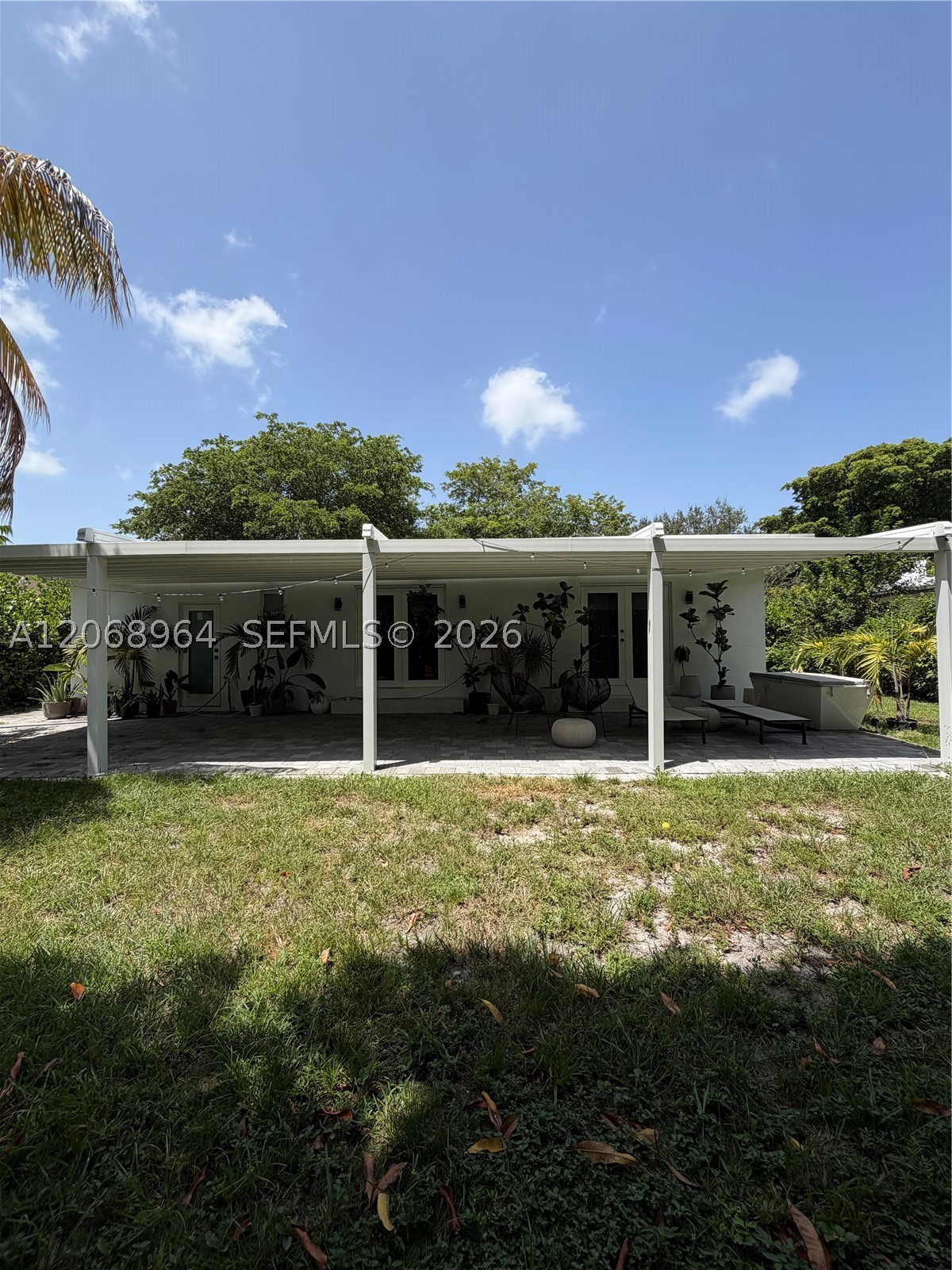 850 NE 127th St, North Miami FL 33161