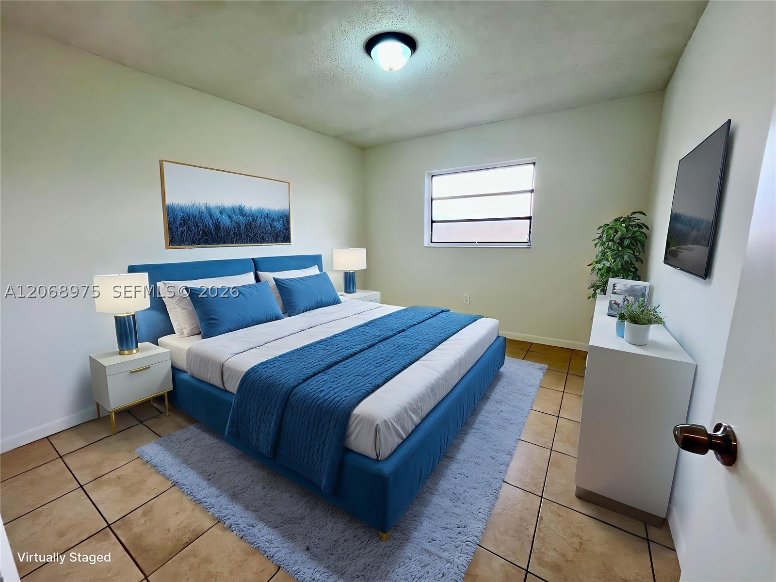 1095 W 37th St, Hialeah FL 33012