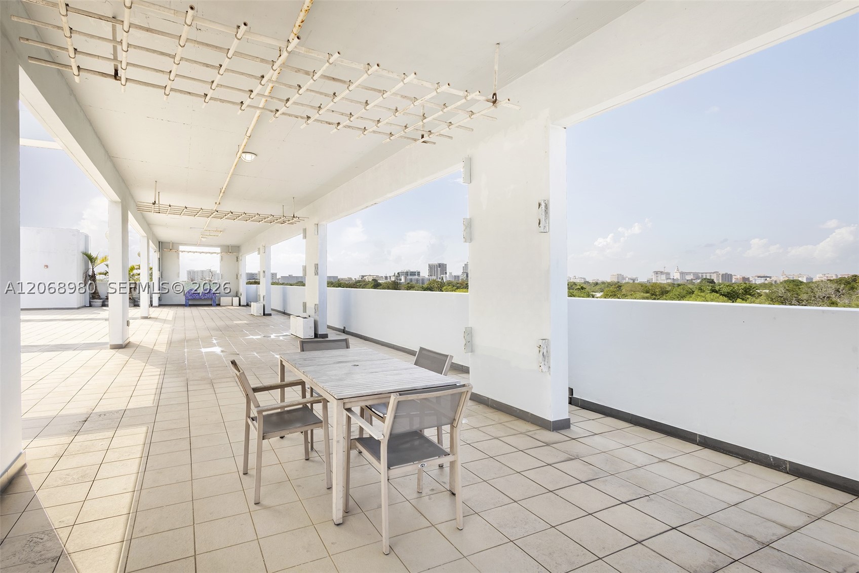 3250 Grand Ave #504, Miami FL 33133