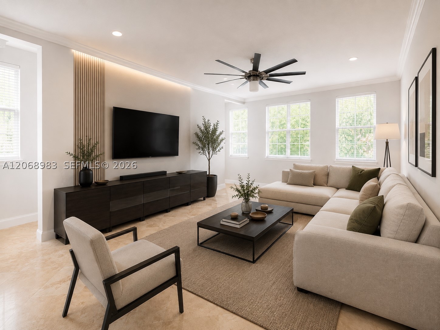 2069 S Ocean Dr #TH18, Hallandale Beach FL 33009