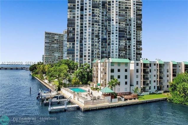 2201 Brickell Ave #96, Miami FL 33129