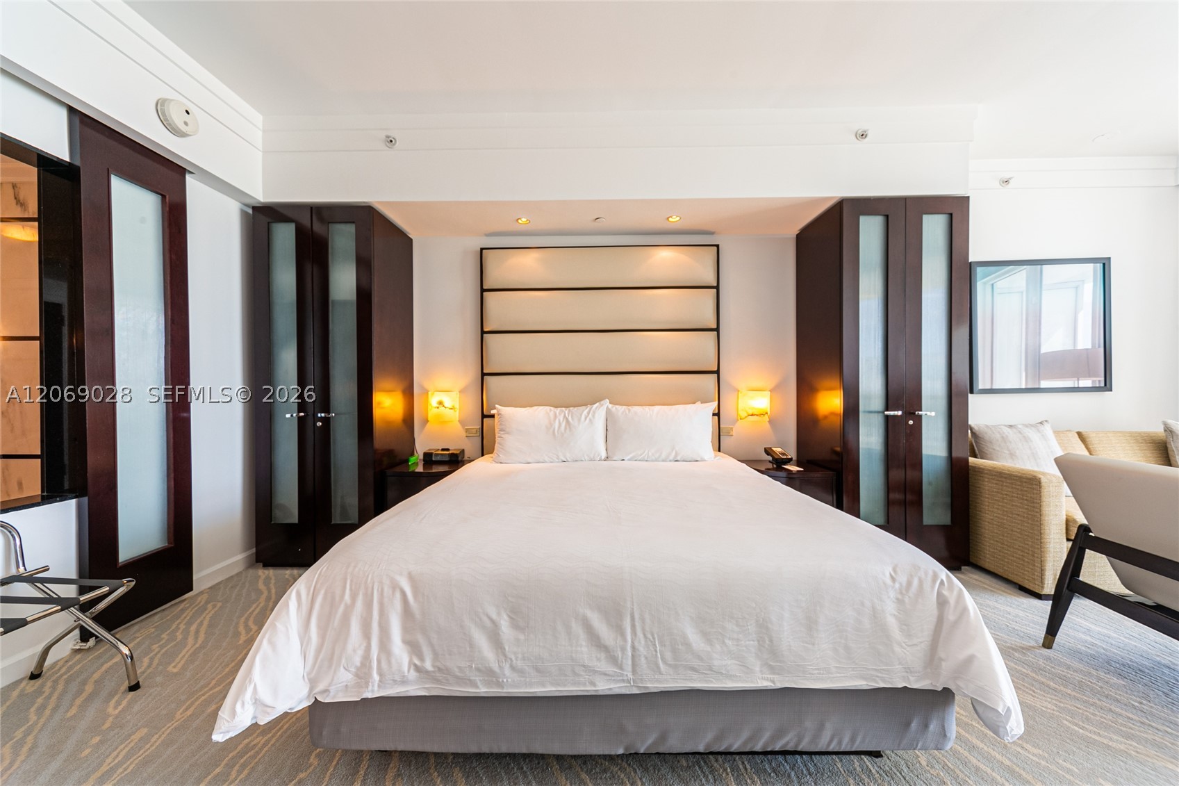 4391 Collins Ave #1015, Miami Beach FL 33140