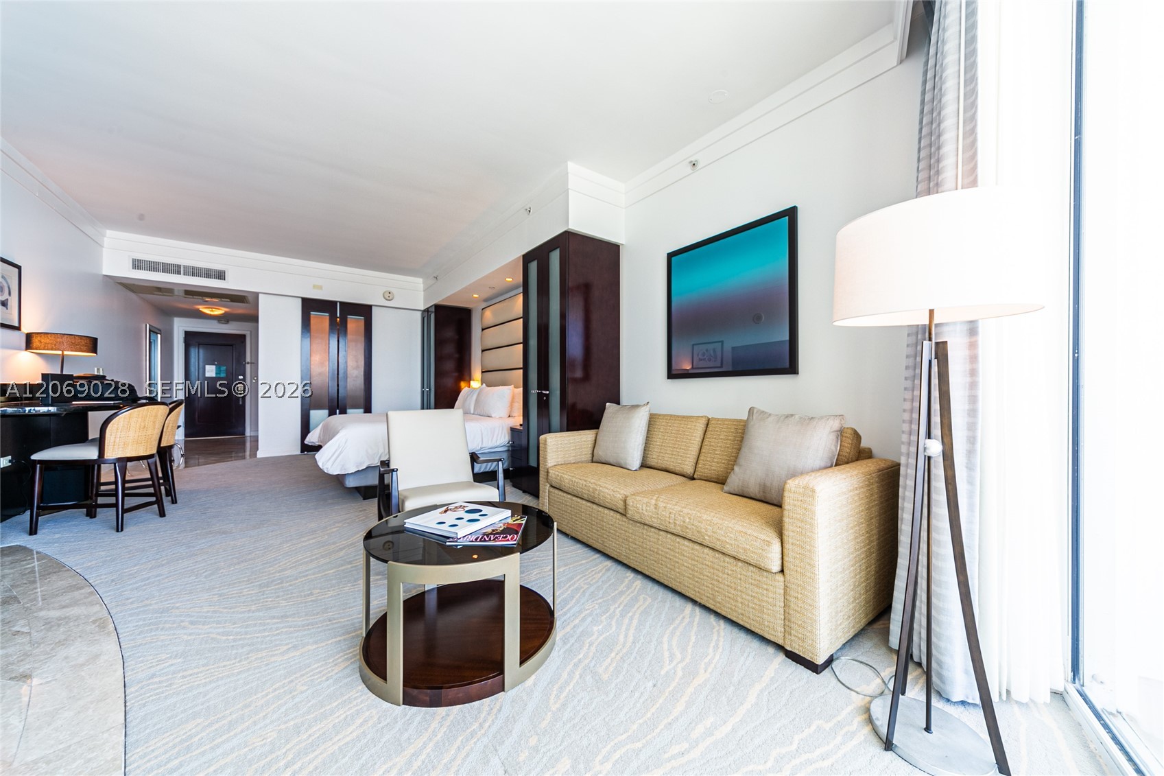 4391 Collins Ave #1015, Miami Beach FL 33140