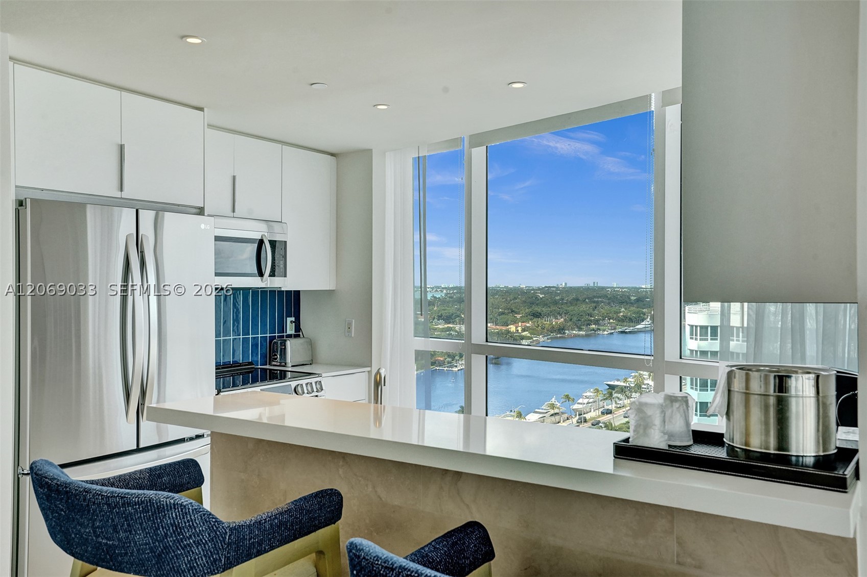4401 Collins Ave #1503, Miami Beach FL 33140