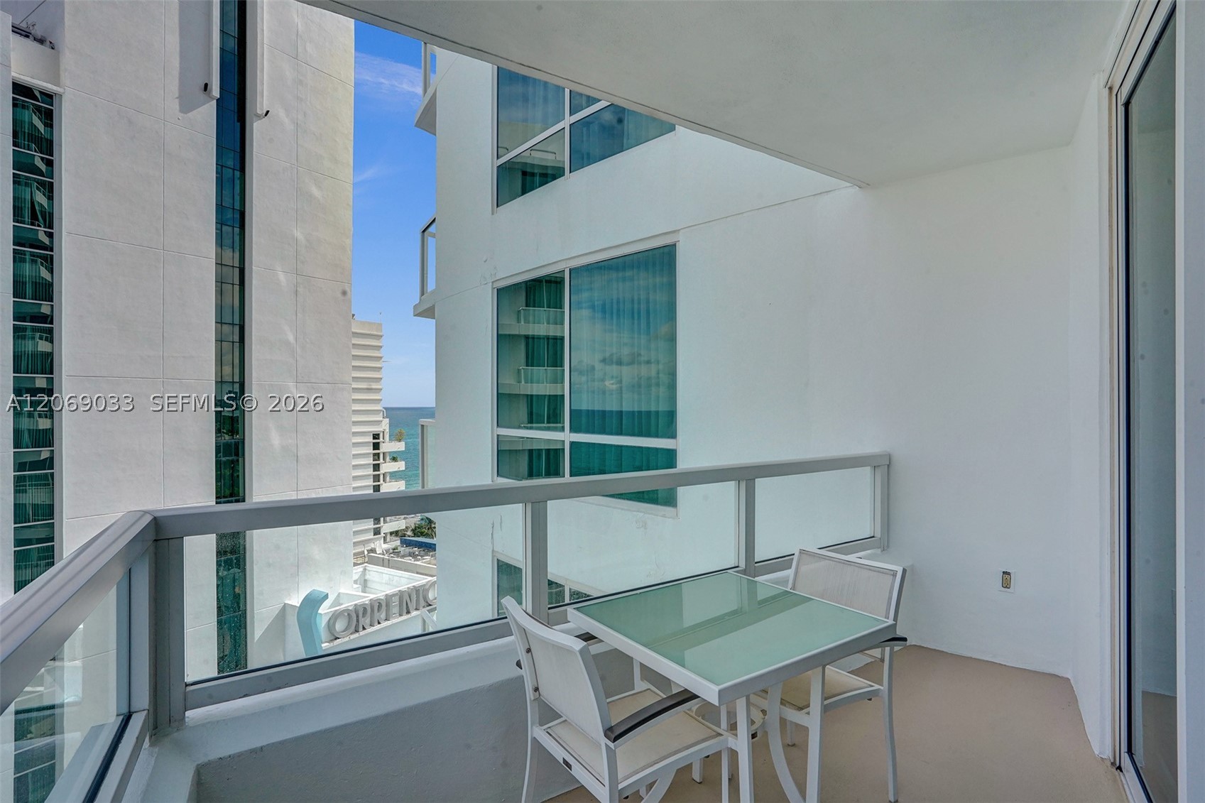 4401 Collins Ave #1503, Miami Beach FL 33140