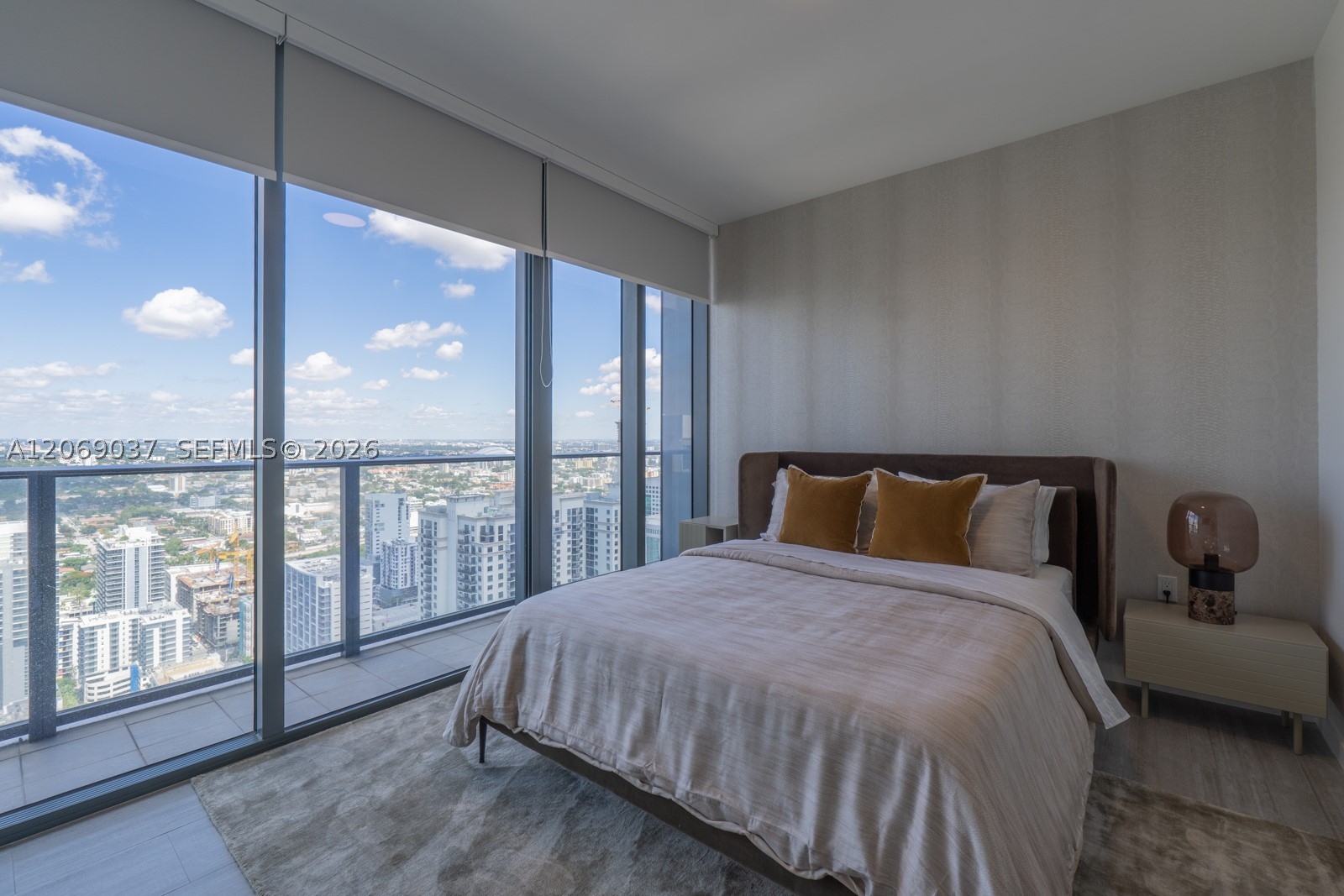 1000 Brickell Plz #4502, Miami FL 33131