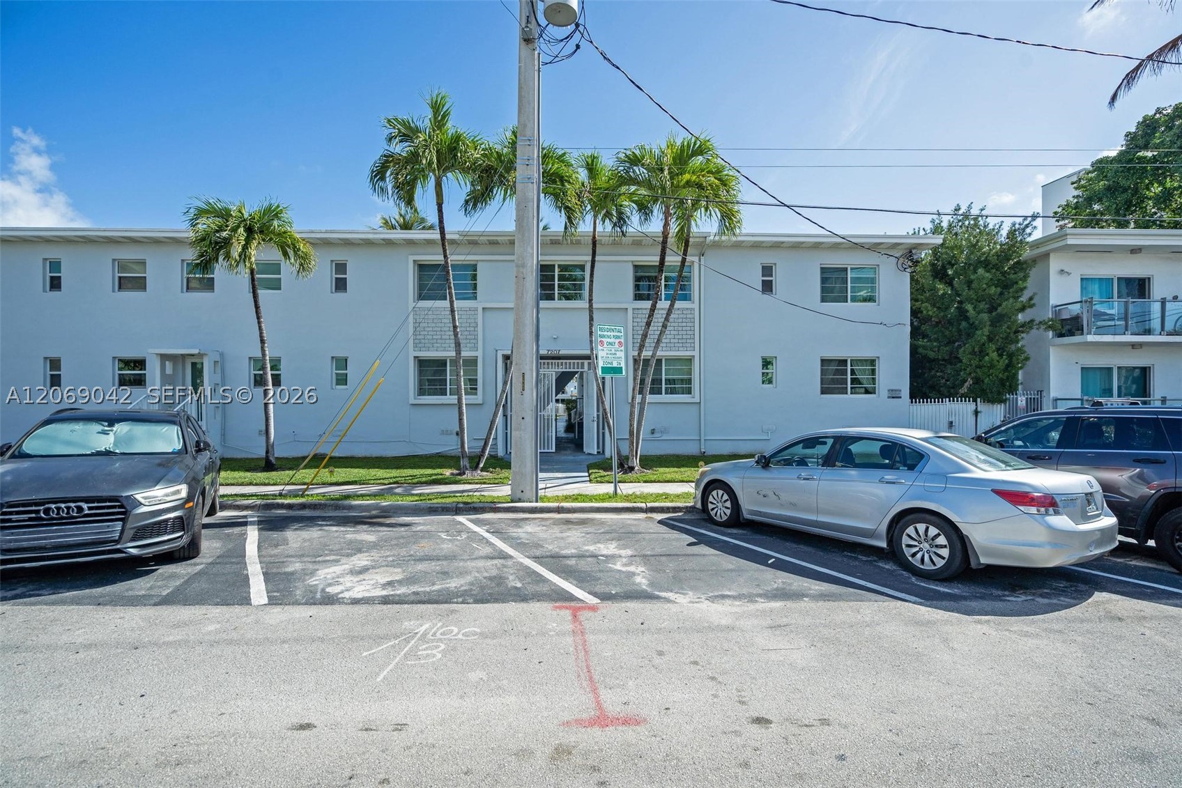 7207 Bay Dr #11, Miami Beach FL 33141