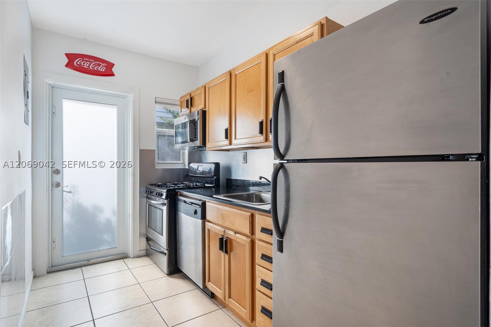 7207 Bay Dr #11, Miami Beach FL 33141