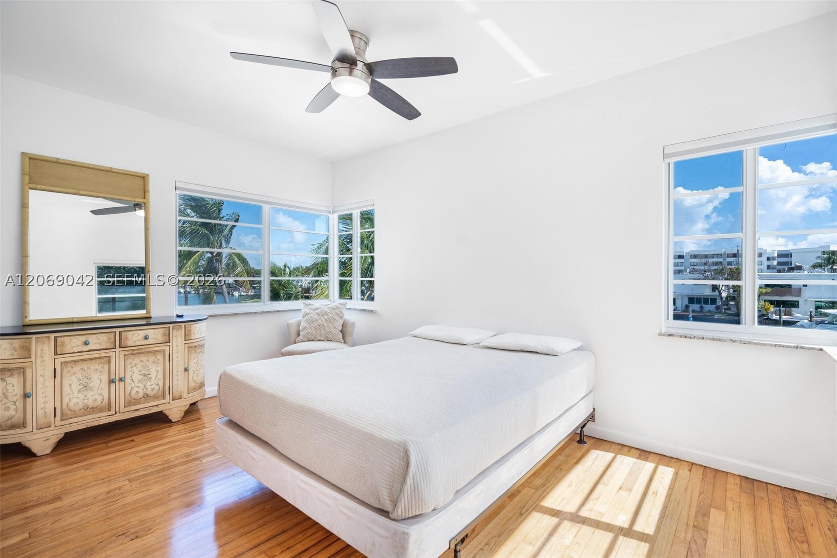7207 Bay Dr #11, Miami Beach FL 33141
