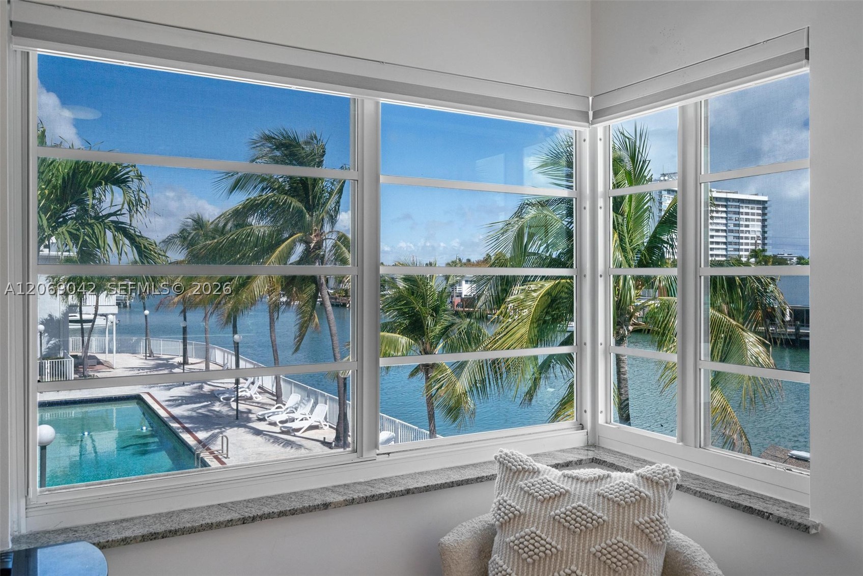 7207 Bay Dr #11, Miami Beach FL 33141