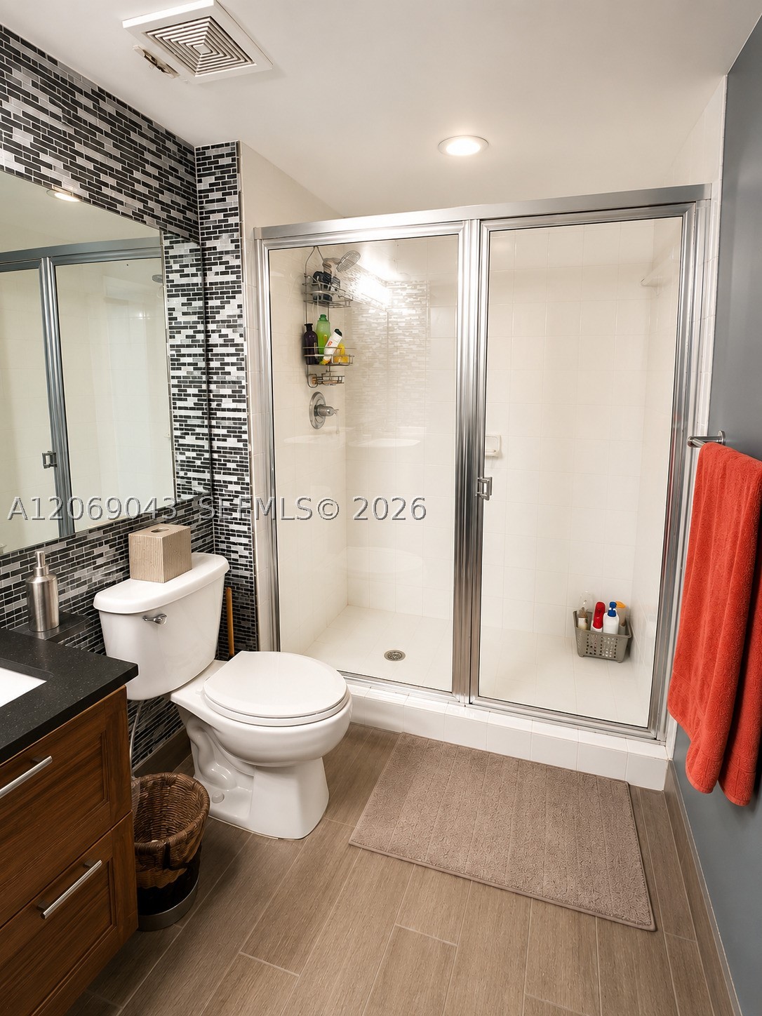 1155 Brickell Bay Dr #2504, Miami FL 33131