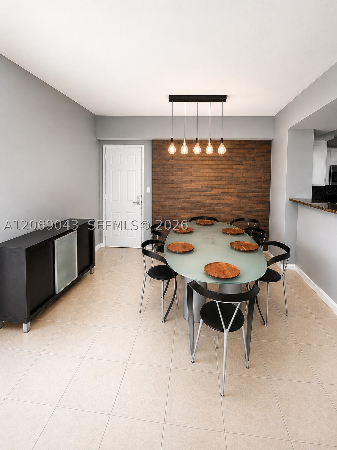 1155 Brickell Bay Dr #2504, Miami FL 33131