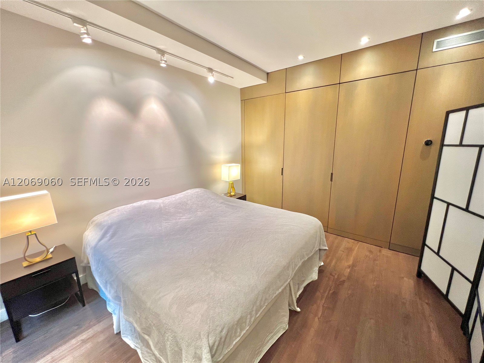 1700 Meridian Ave #206, Miami Beach FL 33139