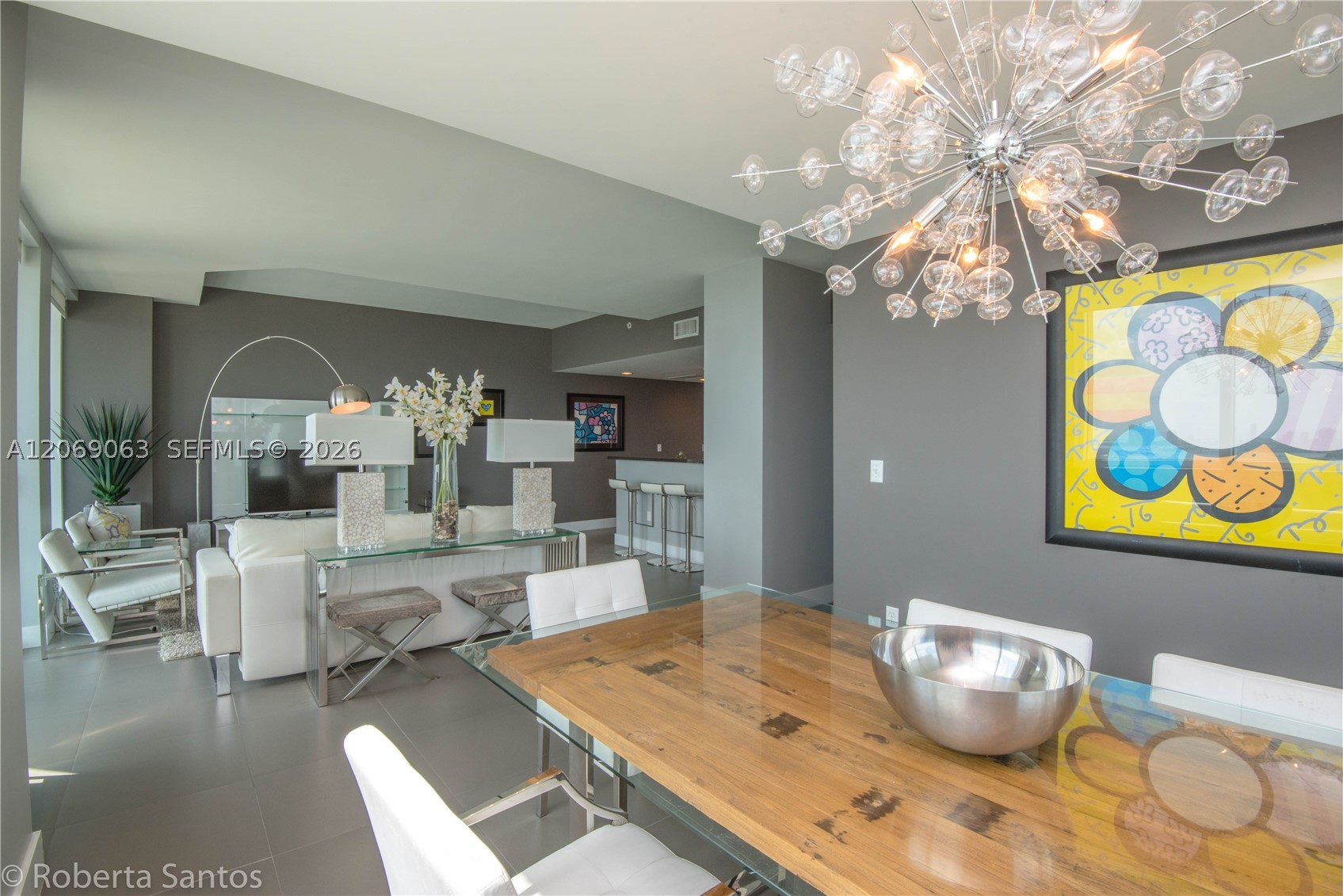 244 Biscayne Blvd #3902, Miami FL 33132