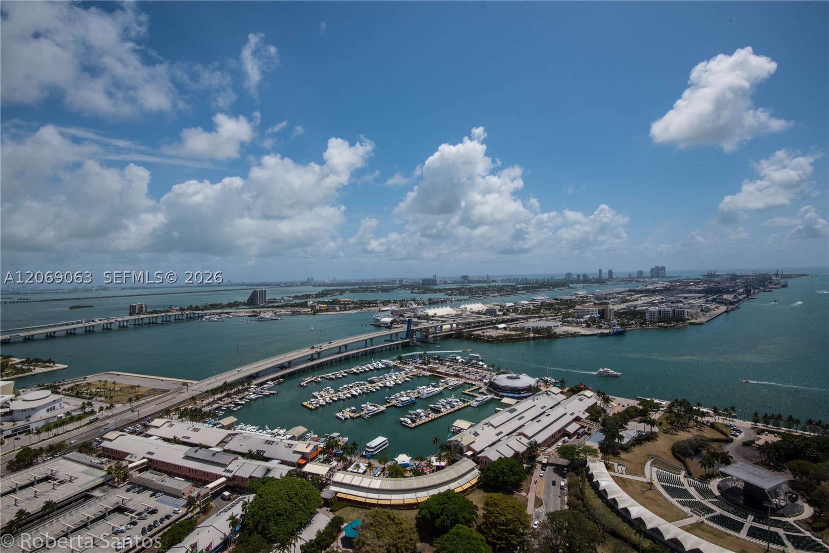 244 Biscayne Blvd #3902, Miami FL 33132