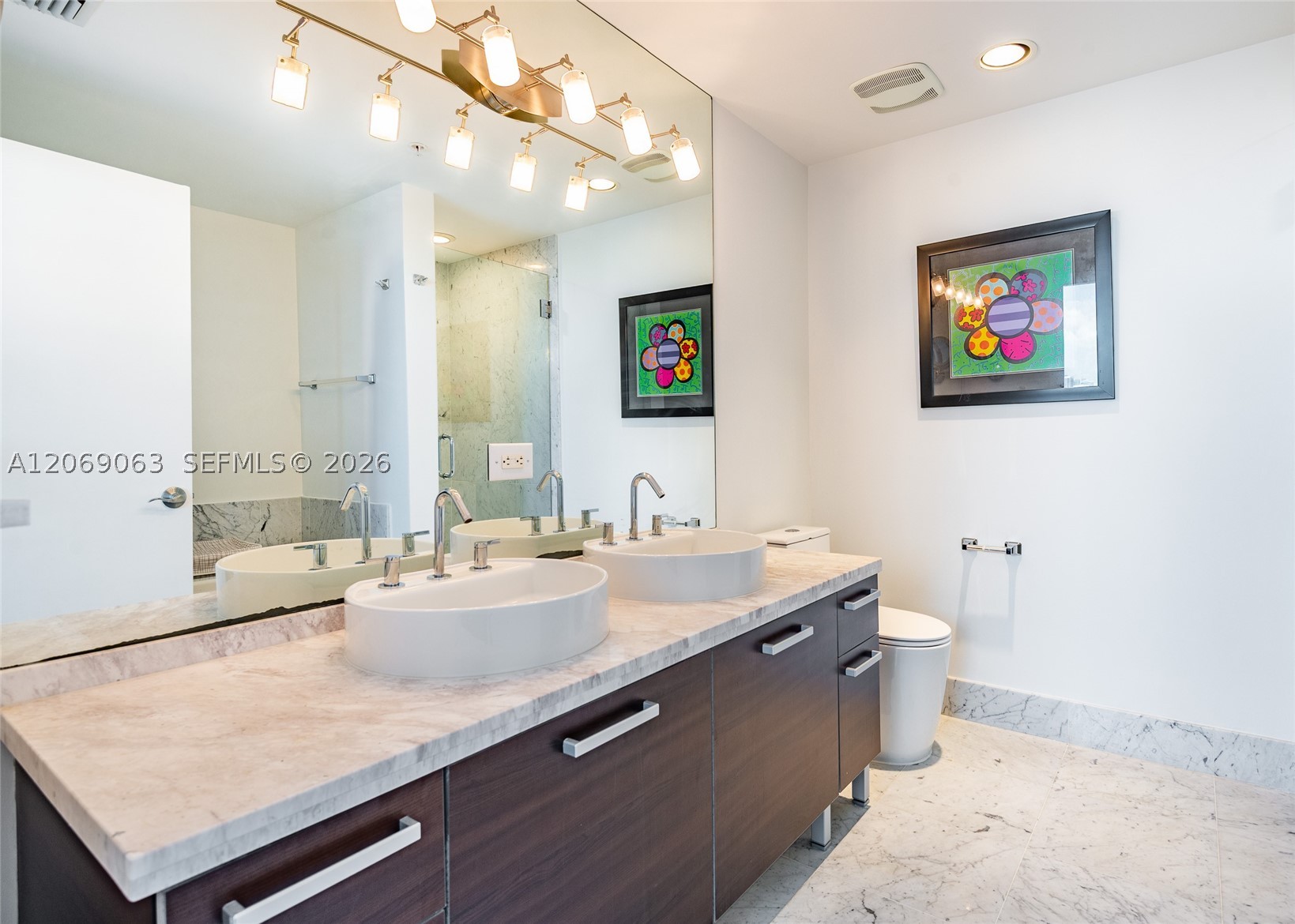 244 Biscayne Blvd #3902, Miami FL 33132