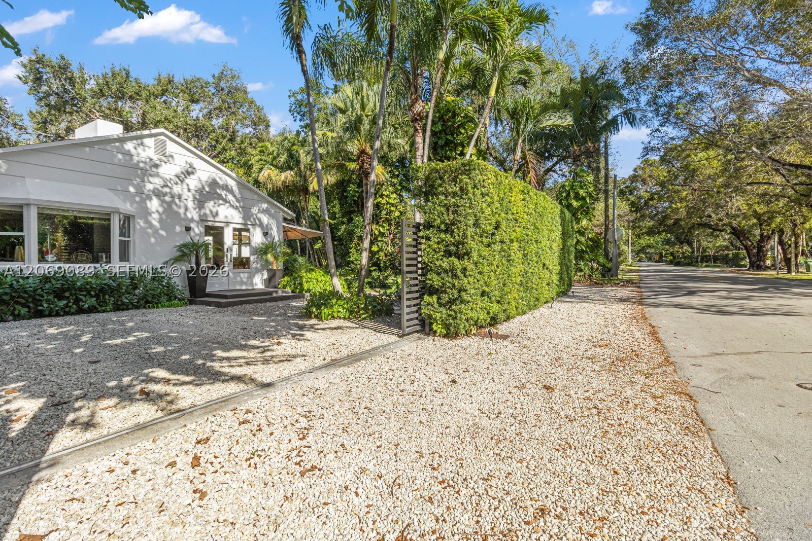 4011 HARDIE AVENUE, Miami FL 33133