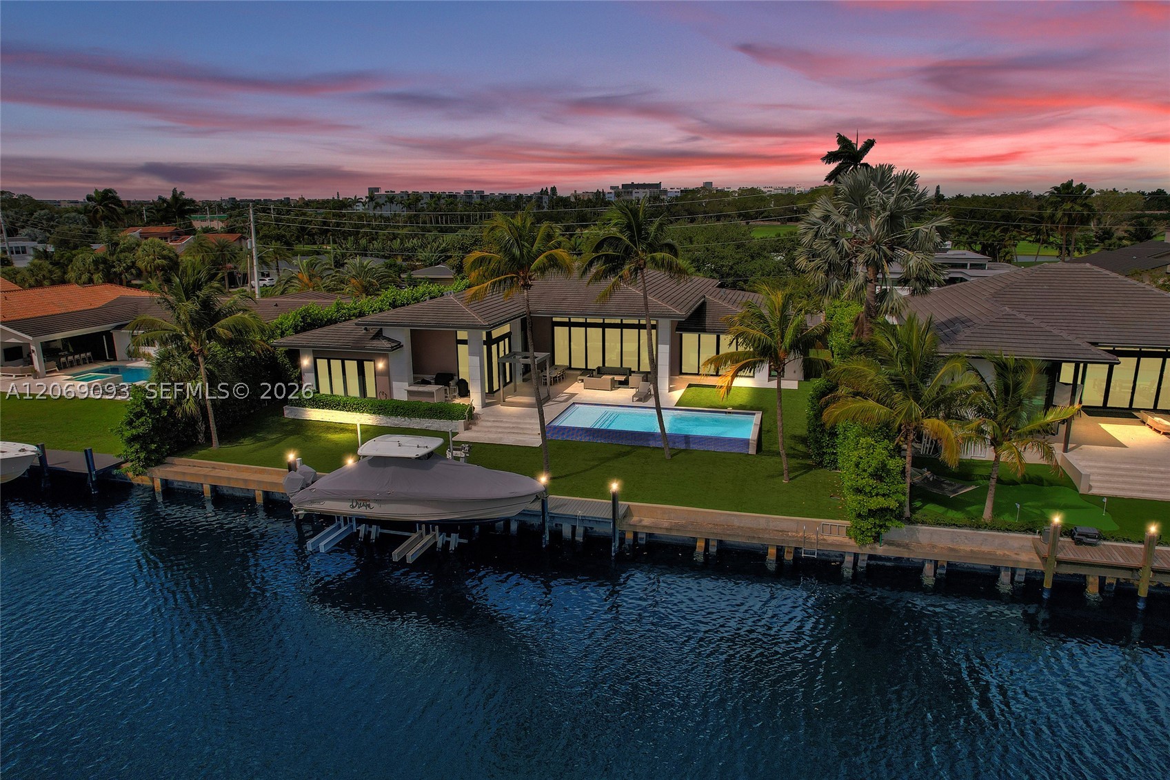 1651 Diplomat Pkwy, Hallandale Beach FL 33009