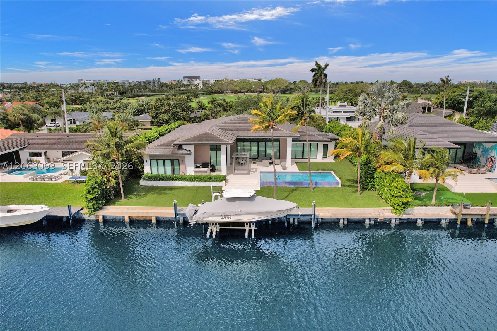 1651 Diplomat Pkwy, Hallandale Beach FL 33009