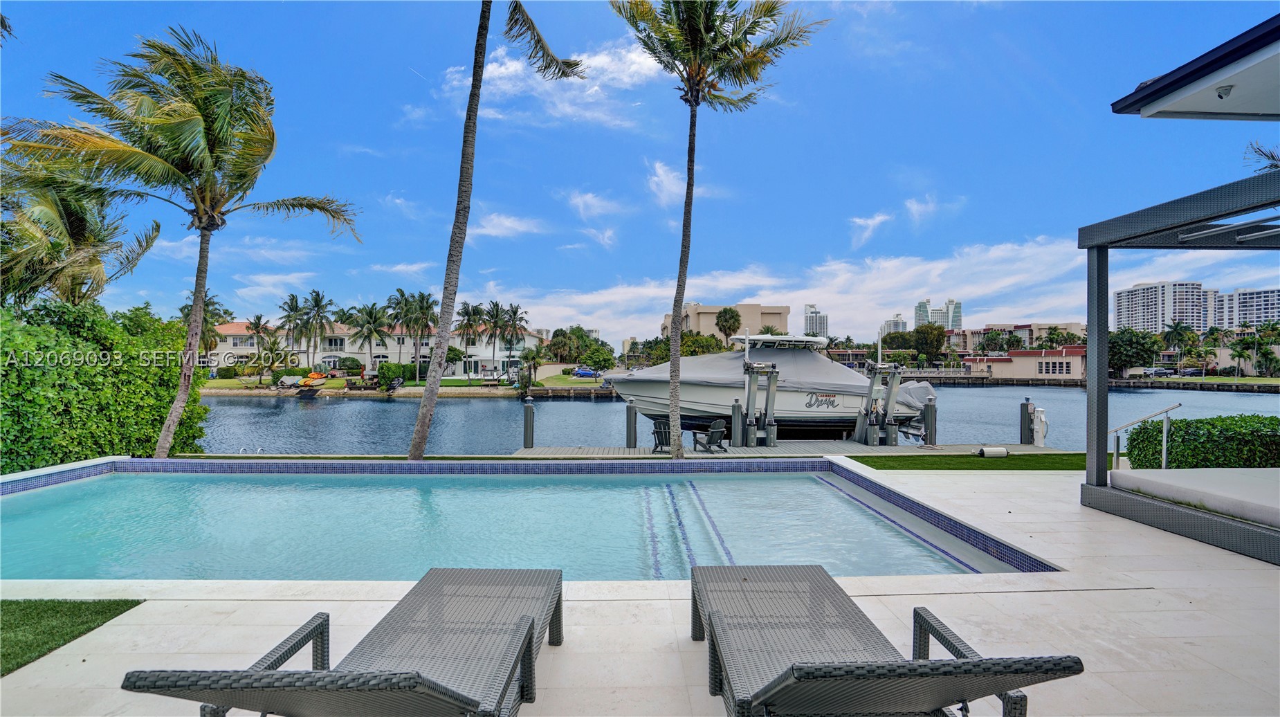 1651 Diplomat Pkwy, Hallandale Beach FL 33009