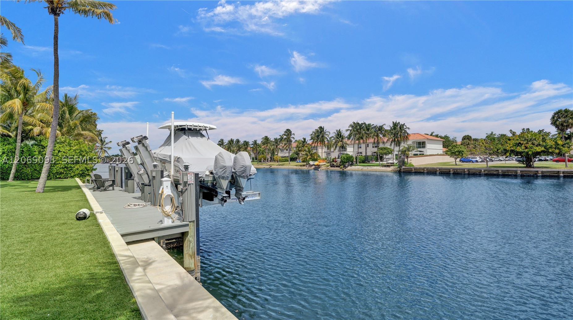 1651 Diplomat Pkwy, Hallandale Beach FL 33009
