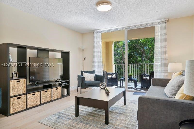 19999 E Country Club Dr #1206, Aventura FL 33180