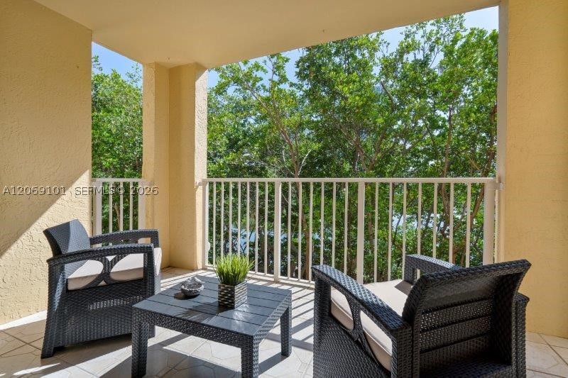 19999 E Country Club Dr #1206, Aventura FL 33180