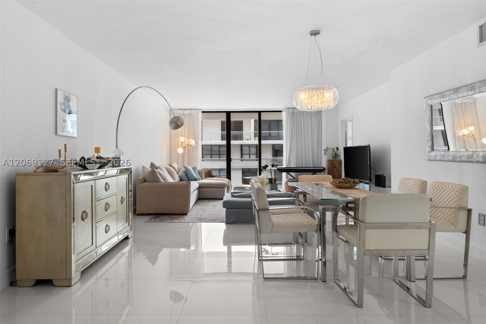 9801 Collins Ave #20V, Bal Harbour FL 33154