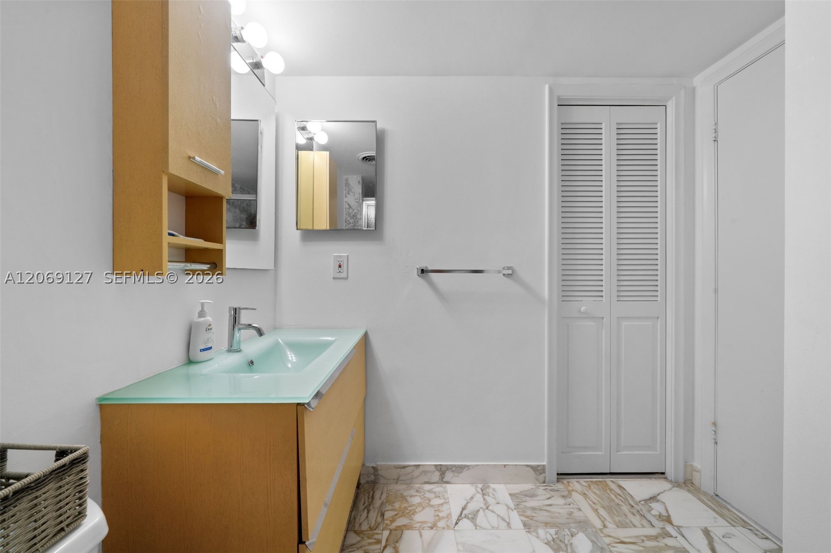 9801 Collins Ave #20V, Bal Harbour FL 33154